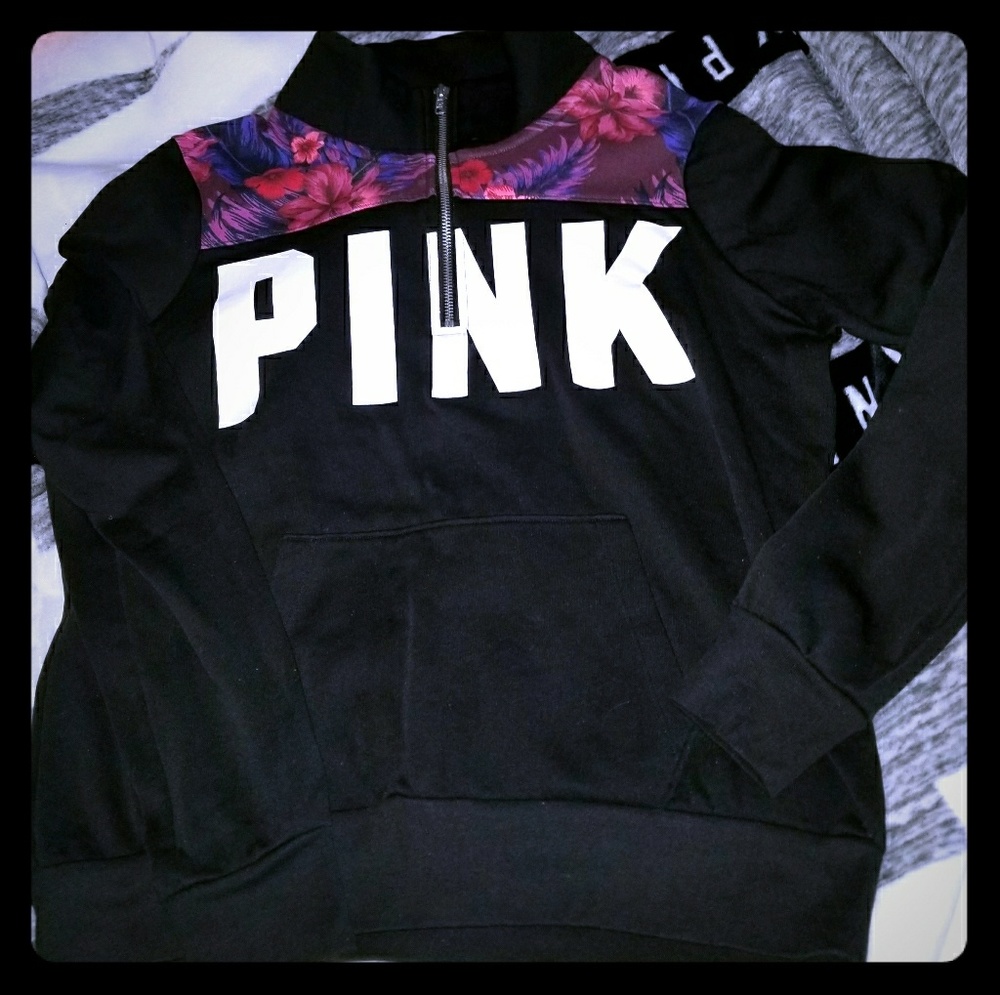 Vs Pink half zip